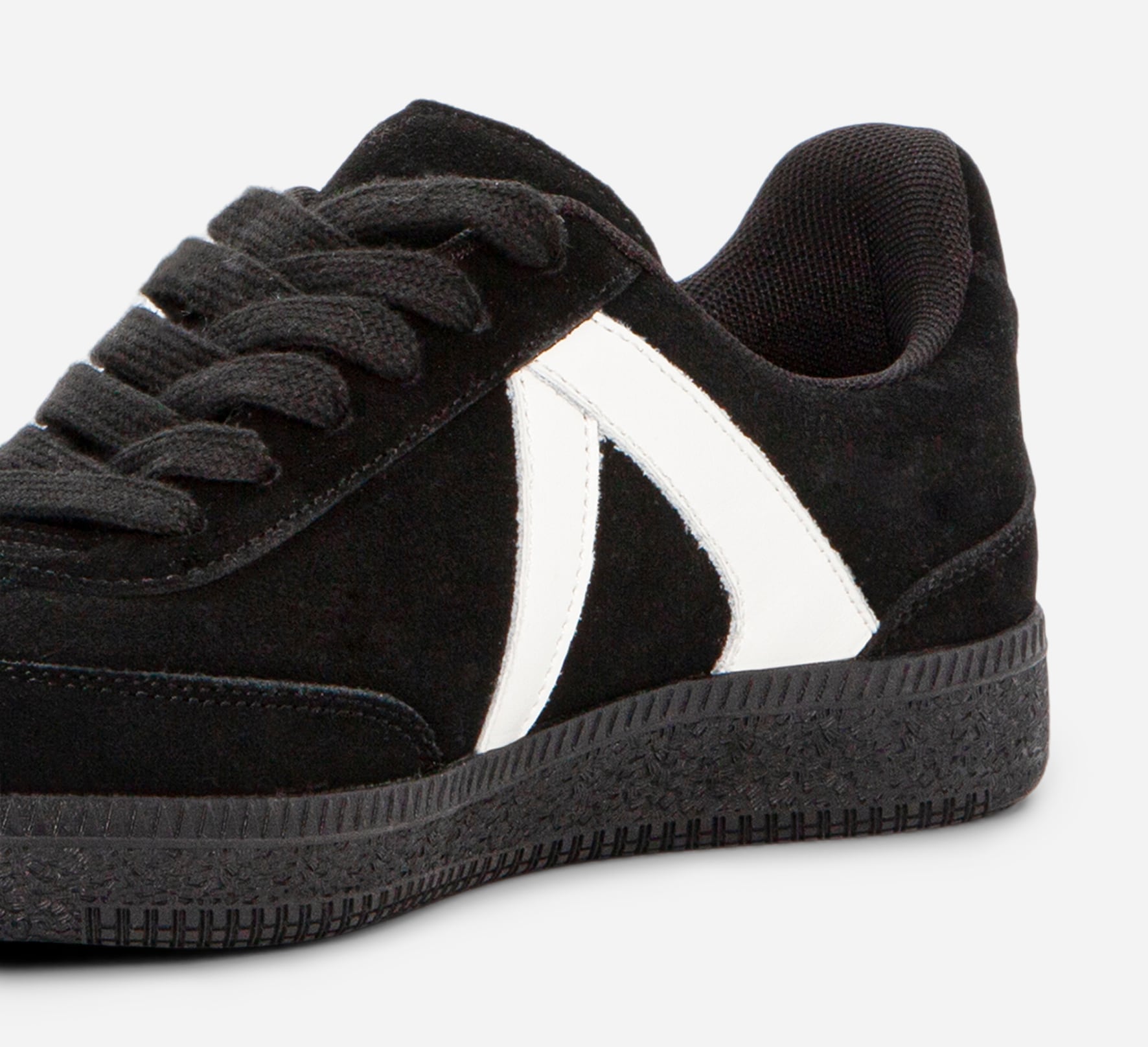 DUFFY, Sneakers Sort