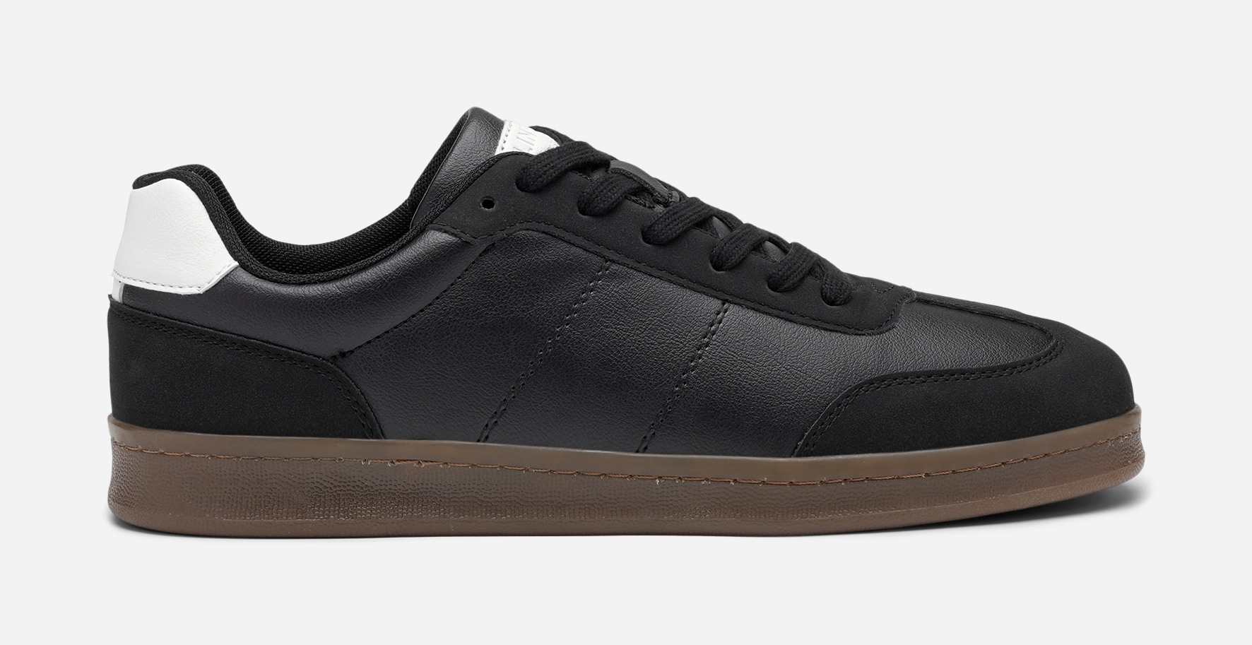 LINEAR, Sneakers Sort