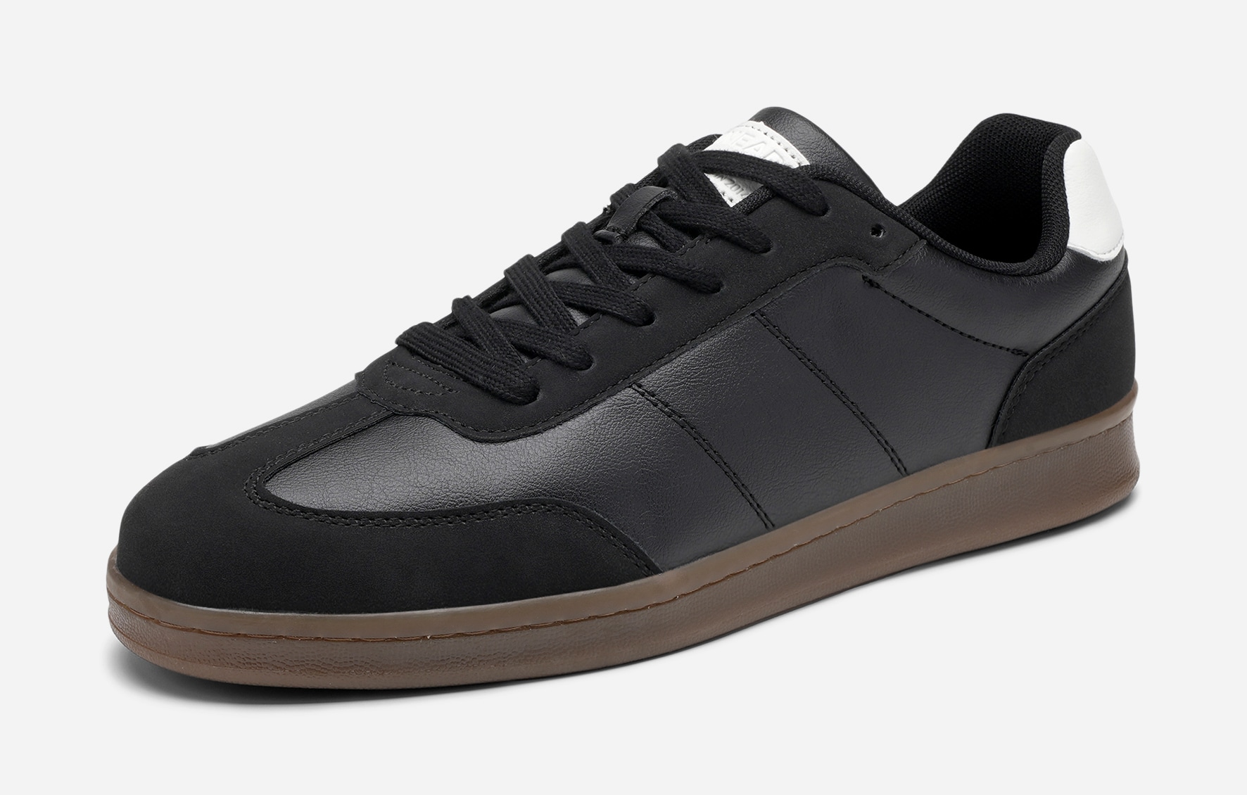 LINEAR, Sneakers Sort