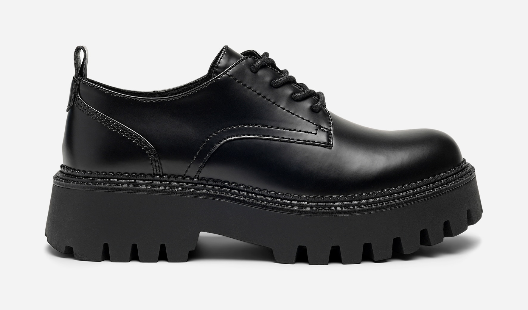 ATTITUDE, Snøresko Sort