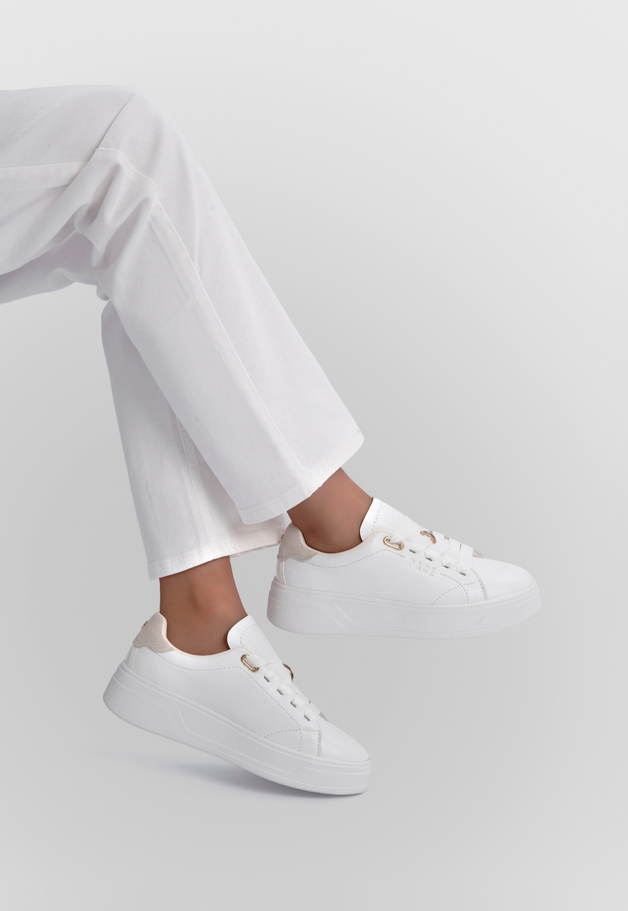 PACE, Sneakers Flerfarget