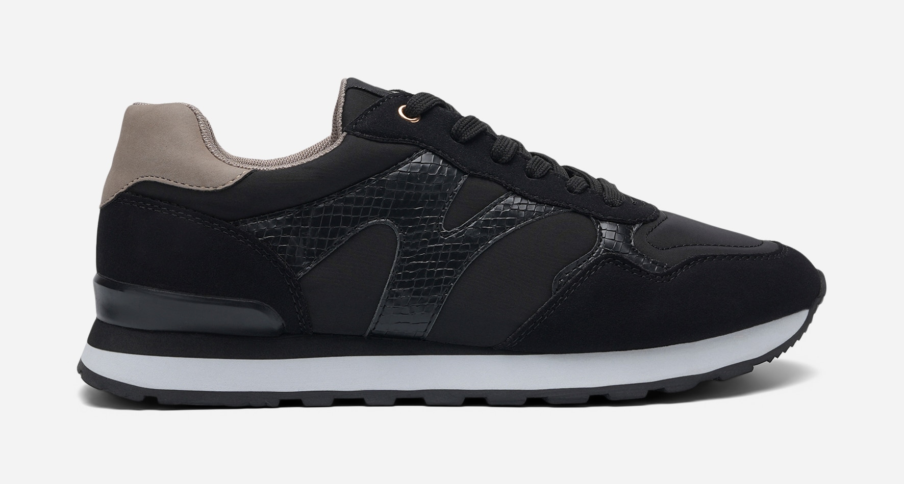 XIT, Sneakers Sort