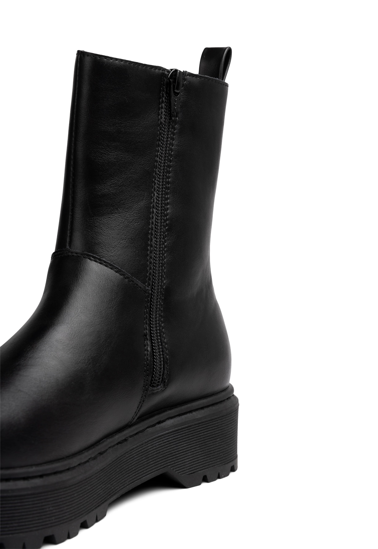 ZOEY, Varmforet chelseaboots Sort