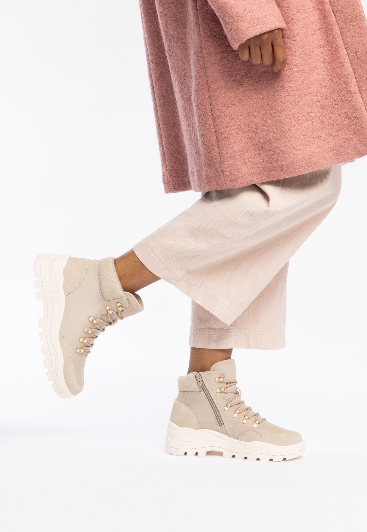 VOX, Varmforet skolett Beige