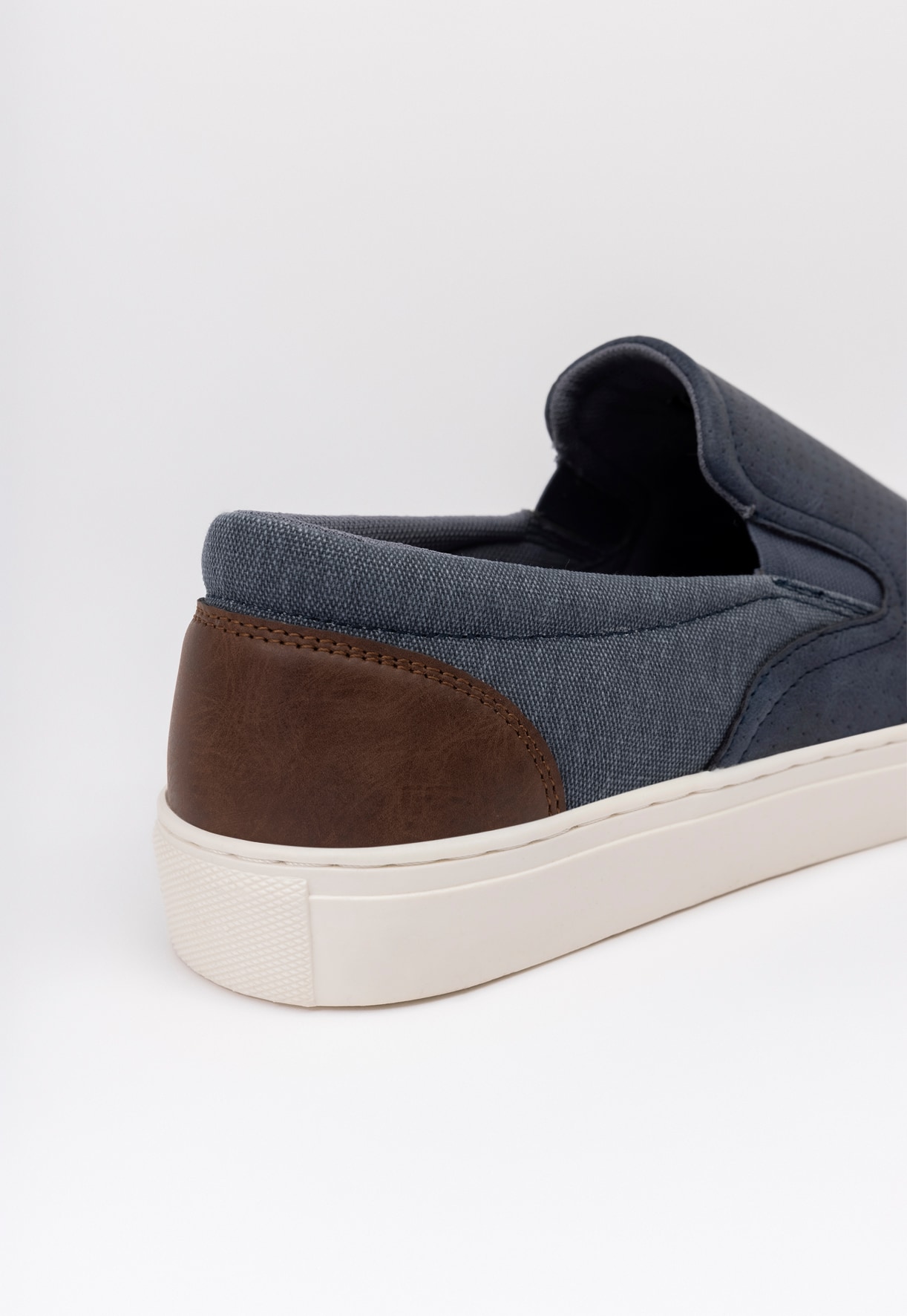 STEPSIDE, Slip-on sneakers Blå