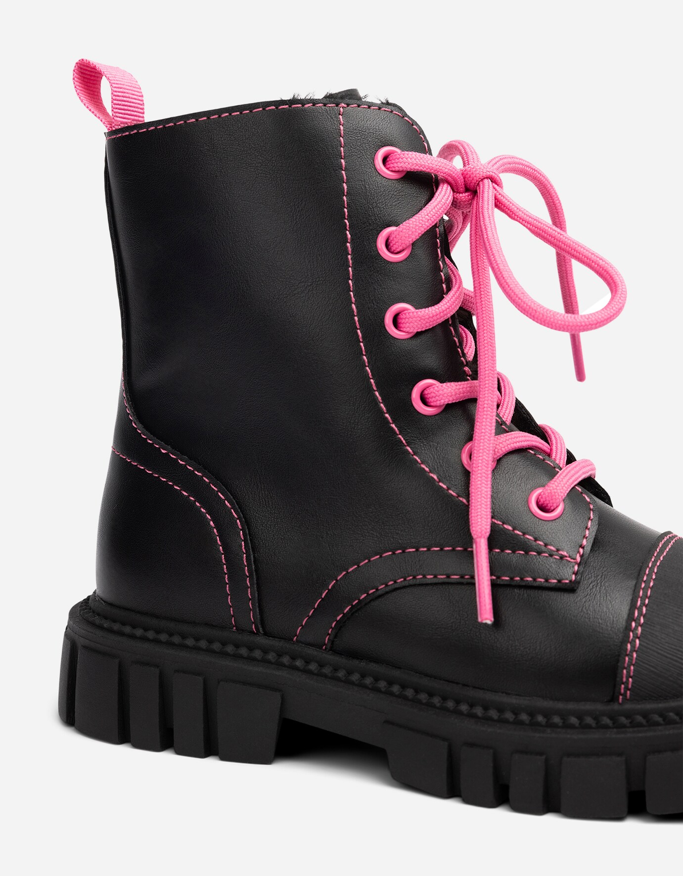 ZOEY, Varmforet skolett Sort