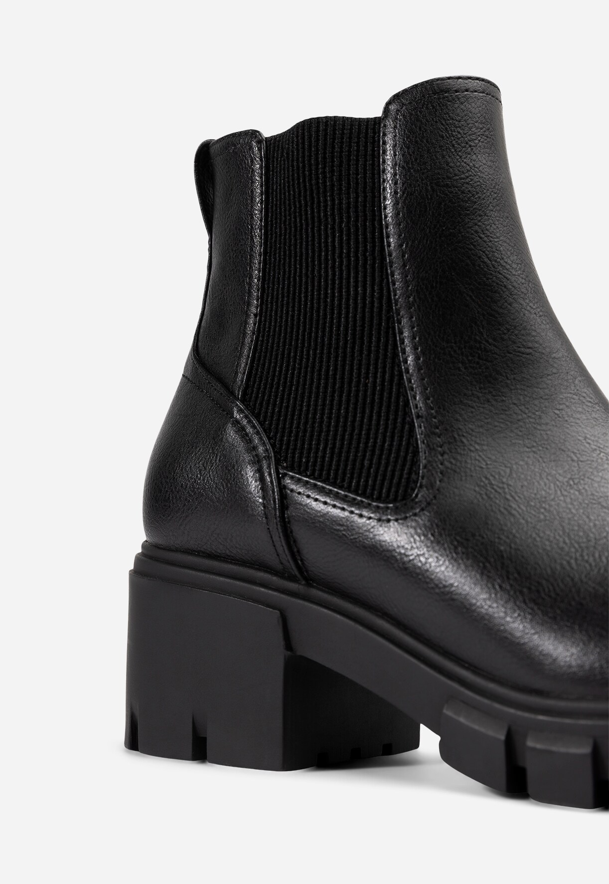 CLAUDIA GHIZZANI, Boots Sort