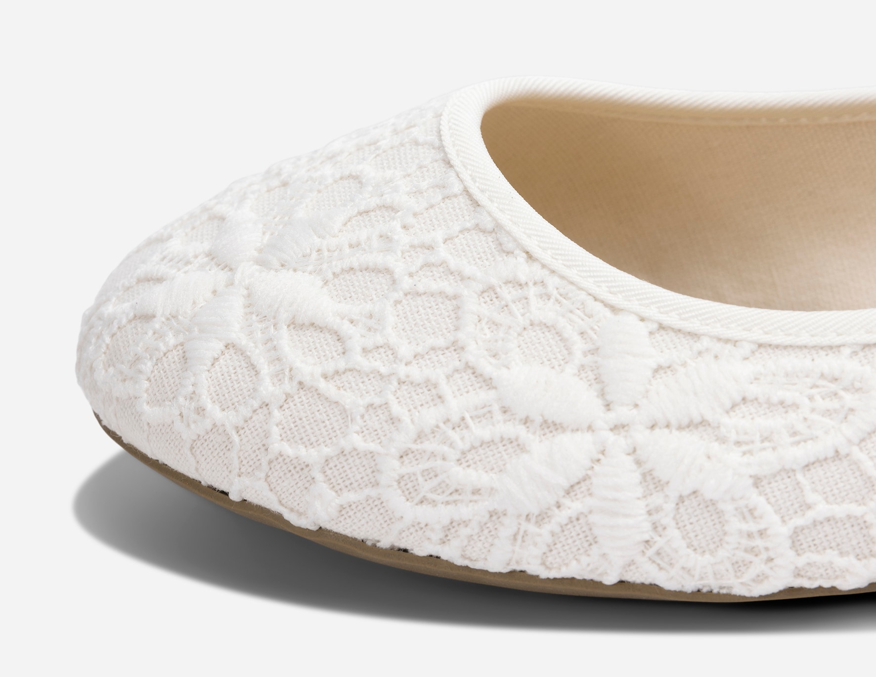 CLOU, Ballerinasko Hvit