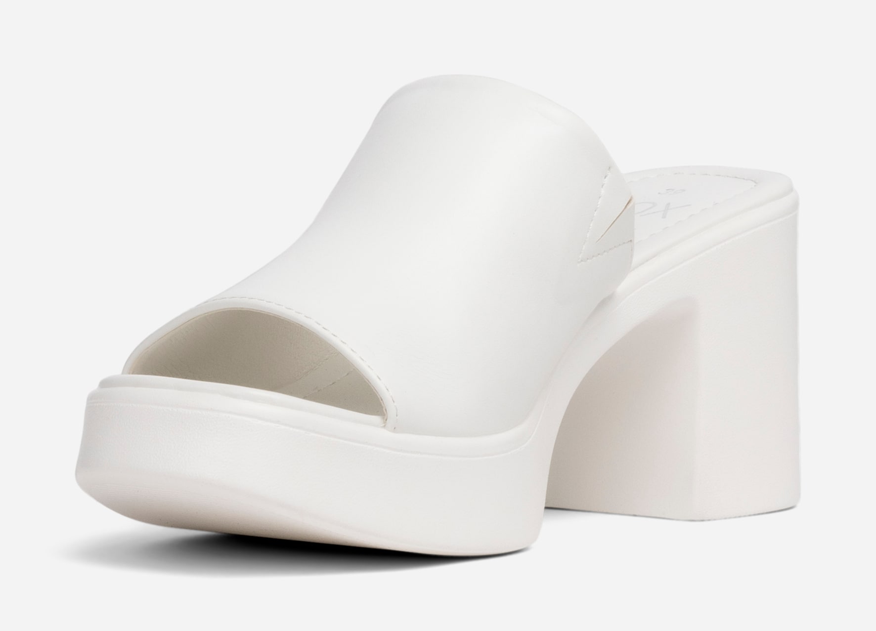 VOX, Sandalett med platåsåle Hvit