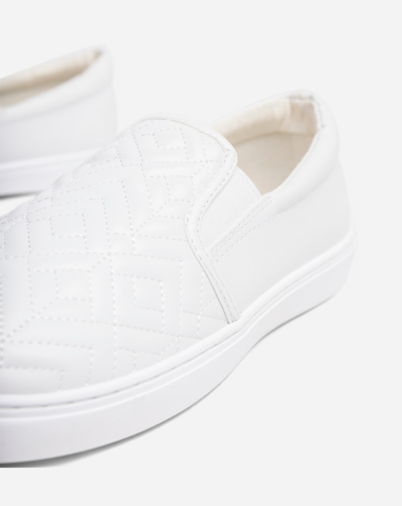 CLOU, Slip-on sneakers Hvit