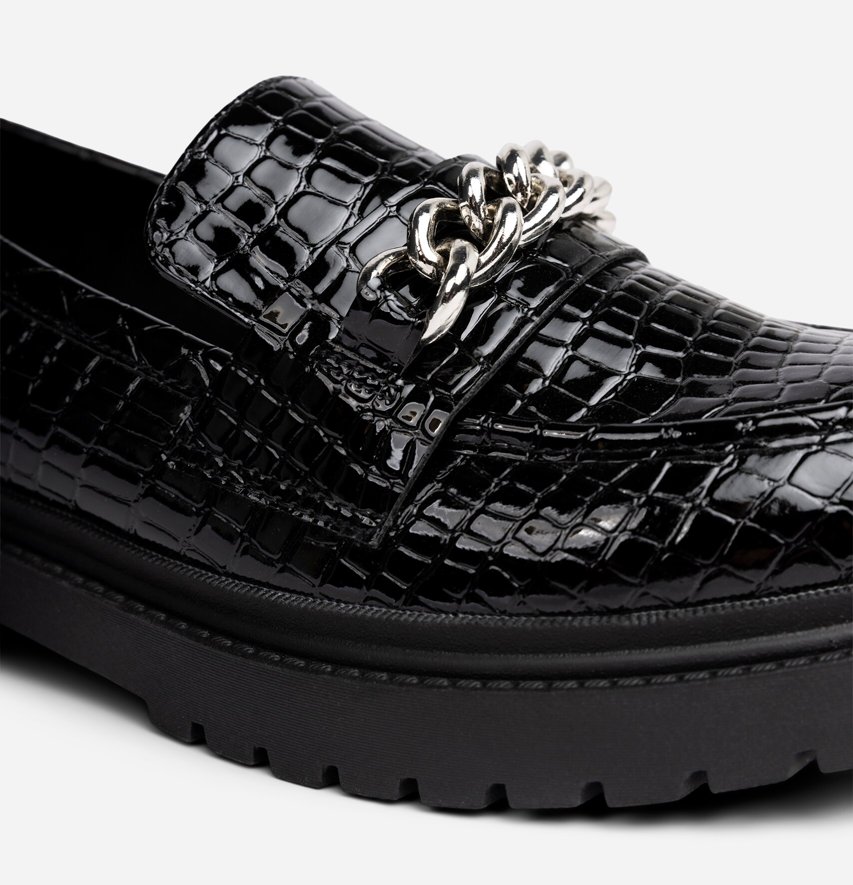 CLOU, Loafer med kedje Sort