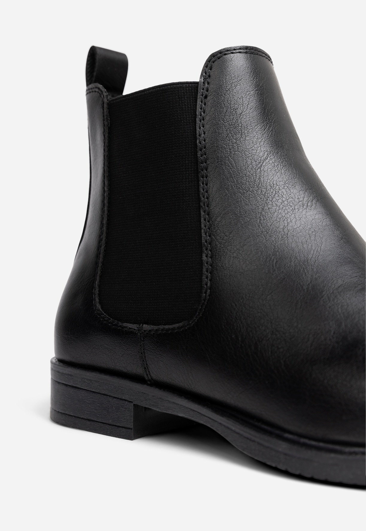 CLOU, Chelseaboots Sort