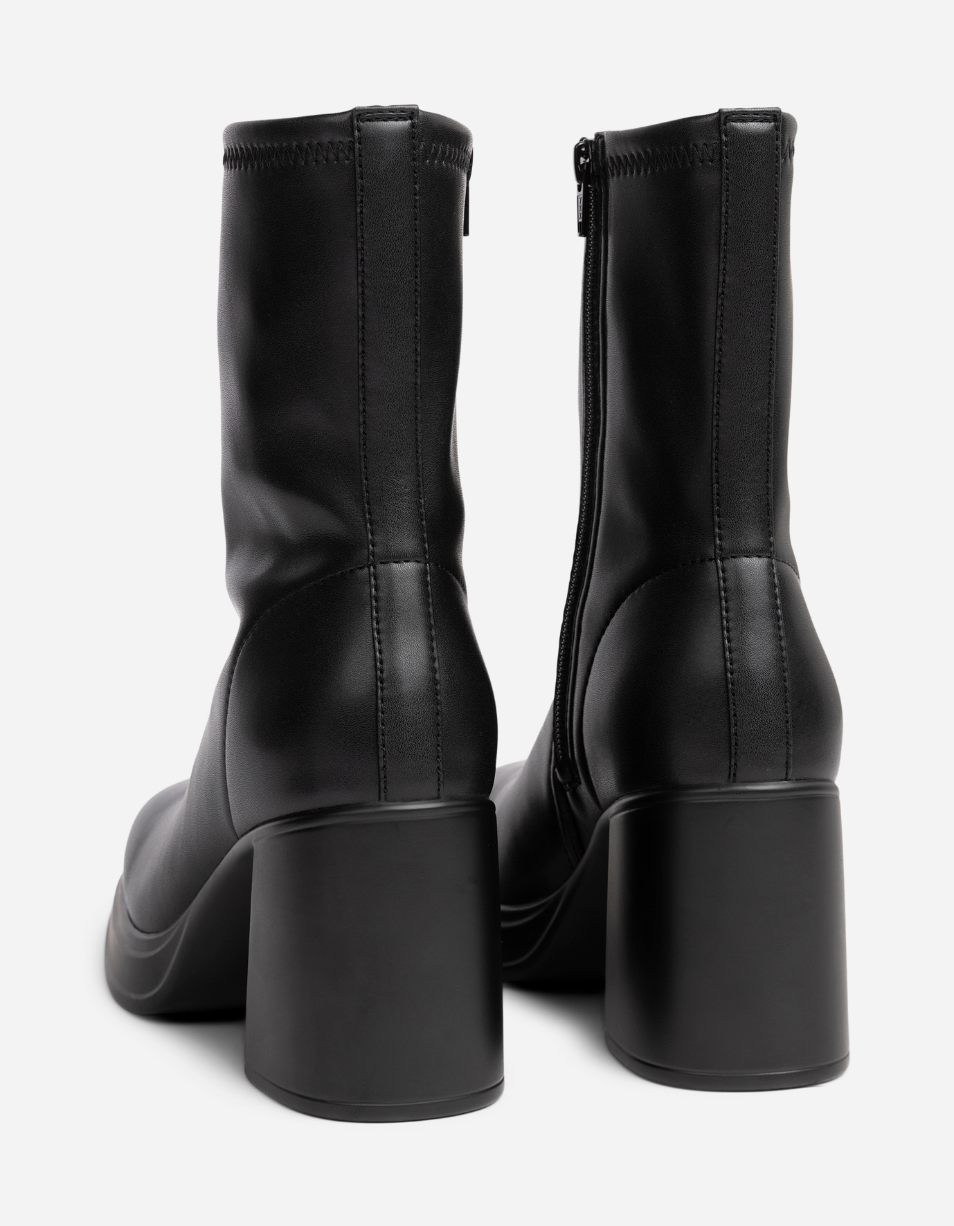 CLOU, Boots med stretch Sort