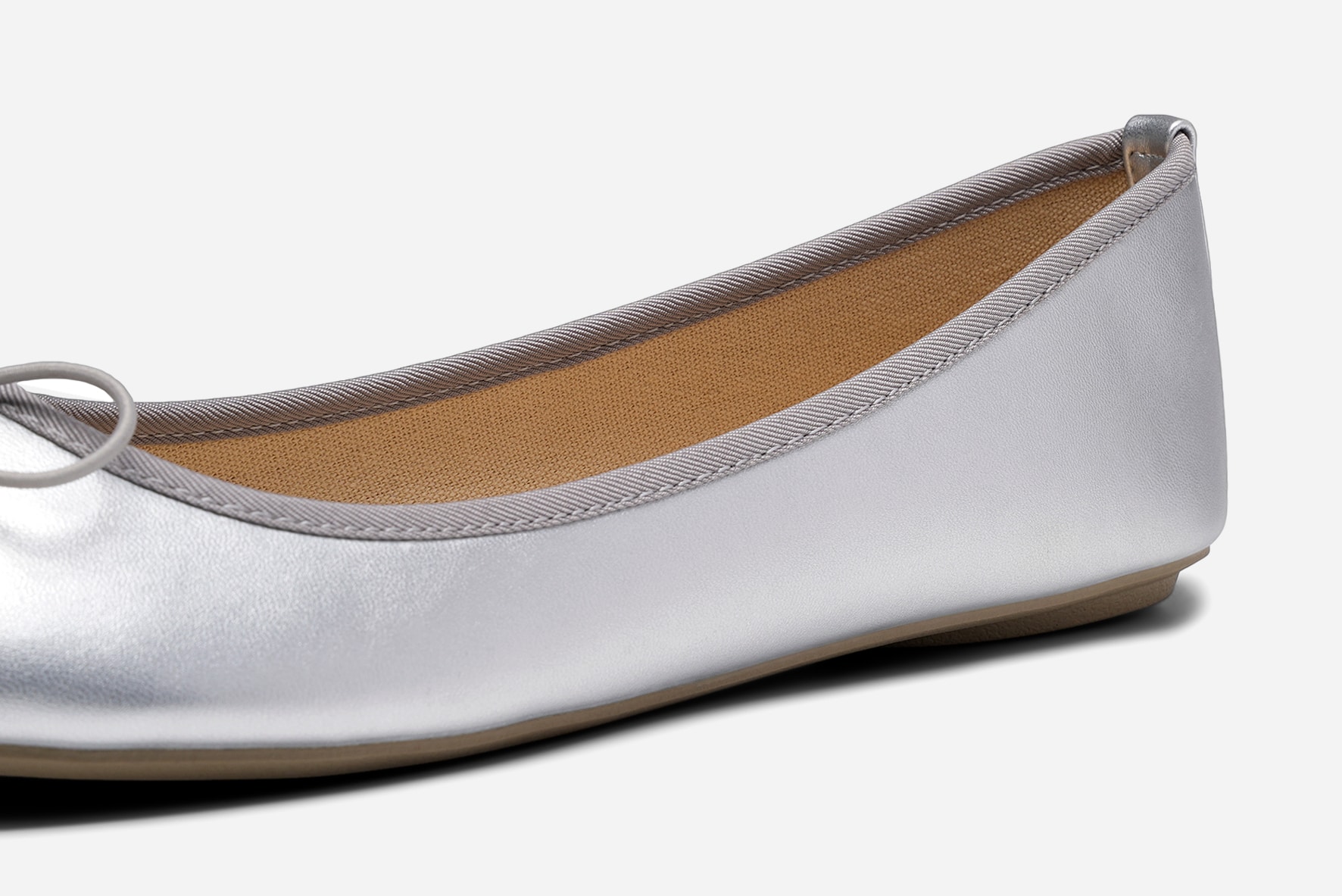 CLOU, Ballerinasko Metall