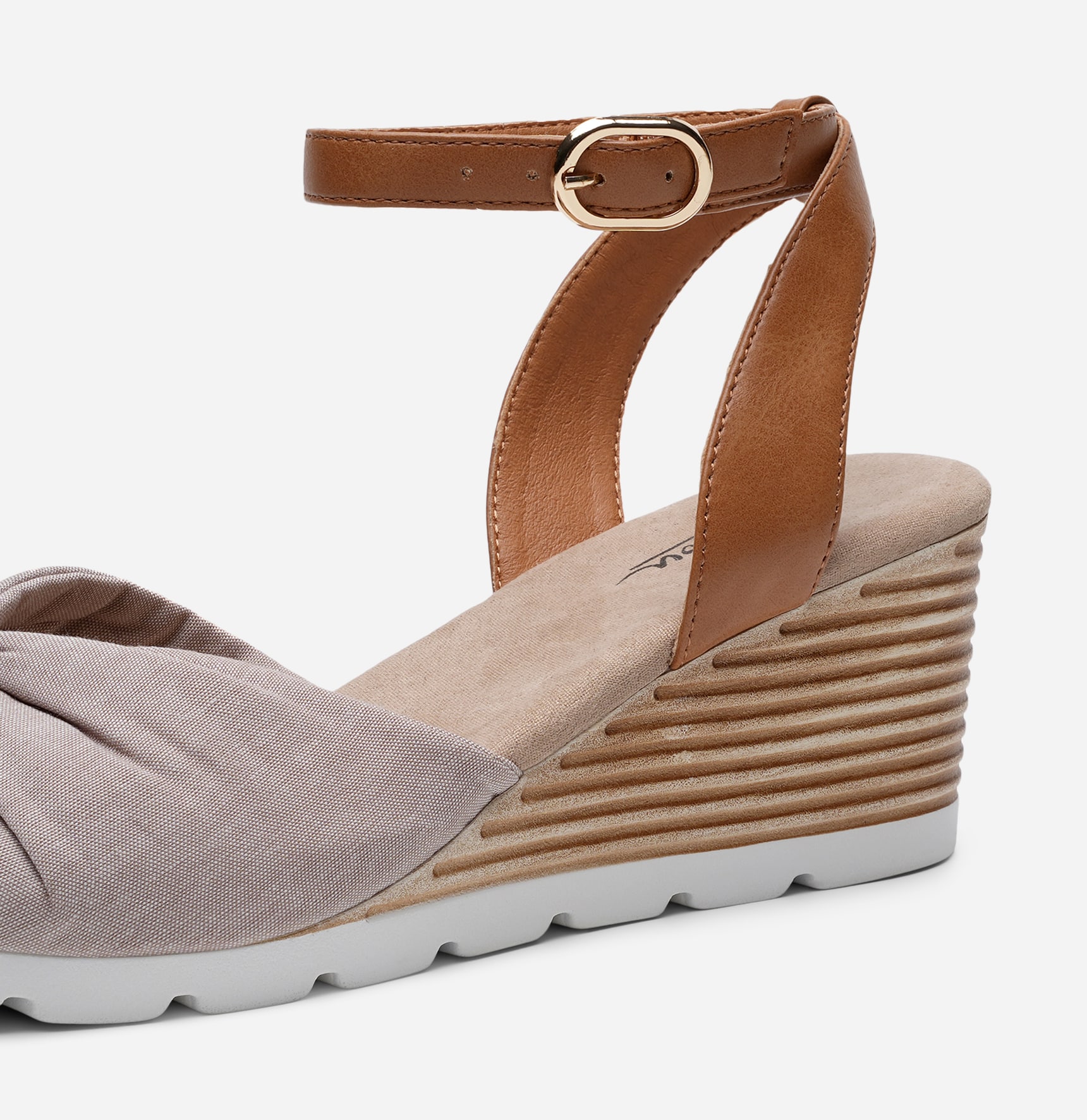 CLOU, Sandalett Beige