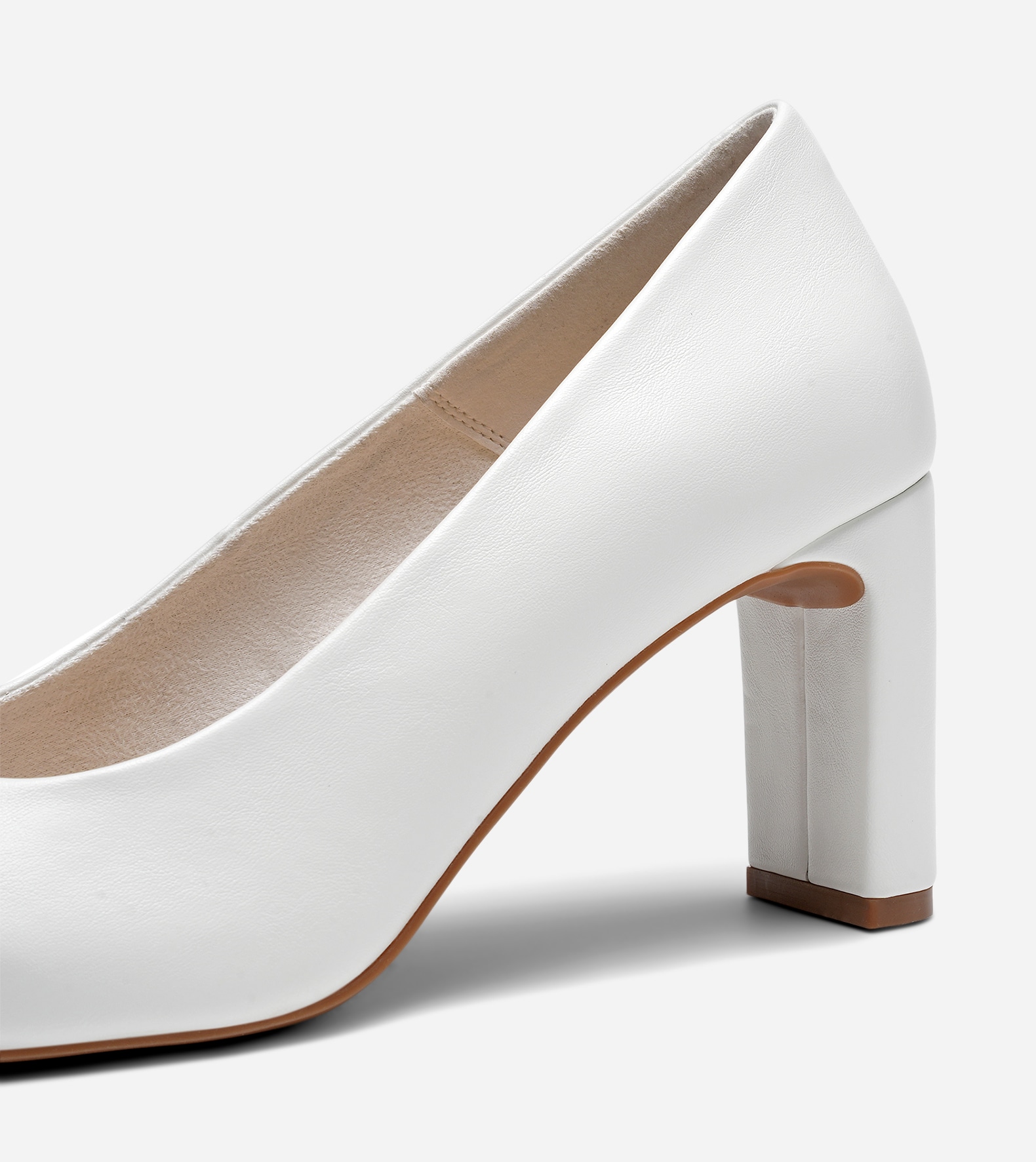 CLOU, Pumps Hvit