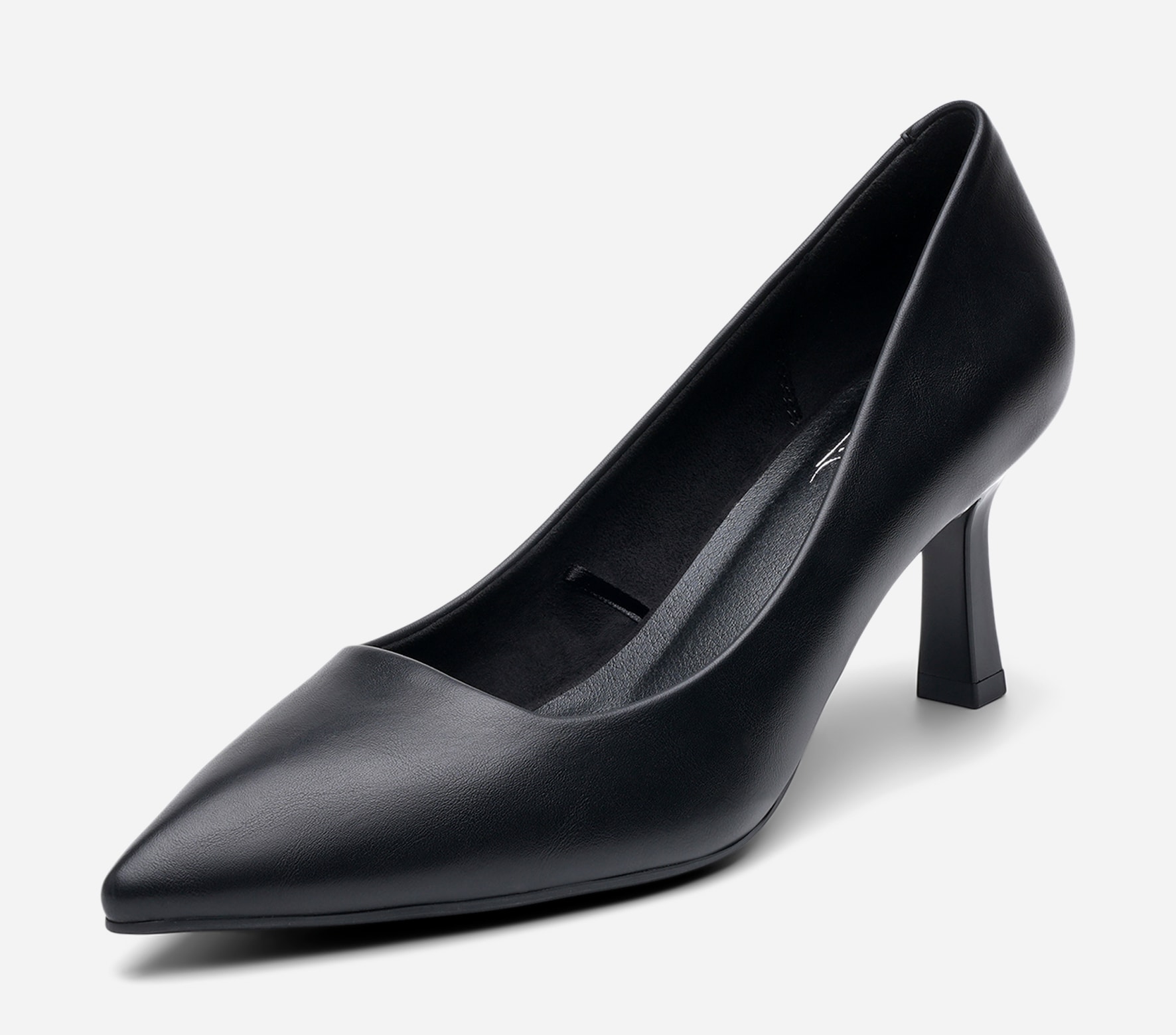CLOU, Pumps Sort