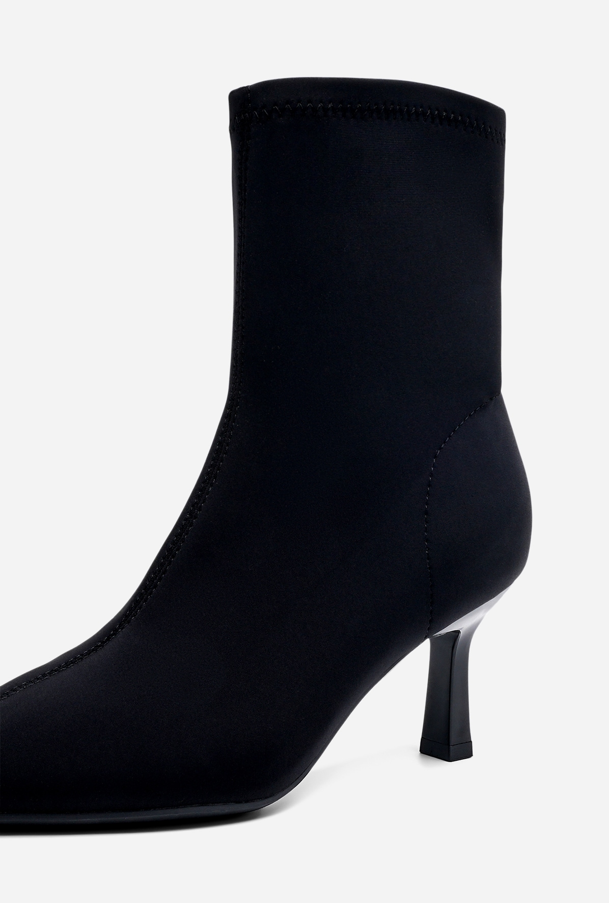 CLOU, Boots med stretch Sort
