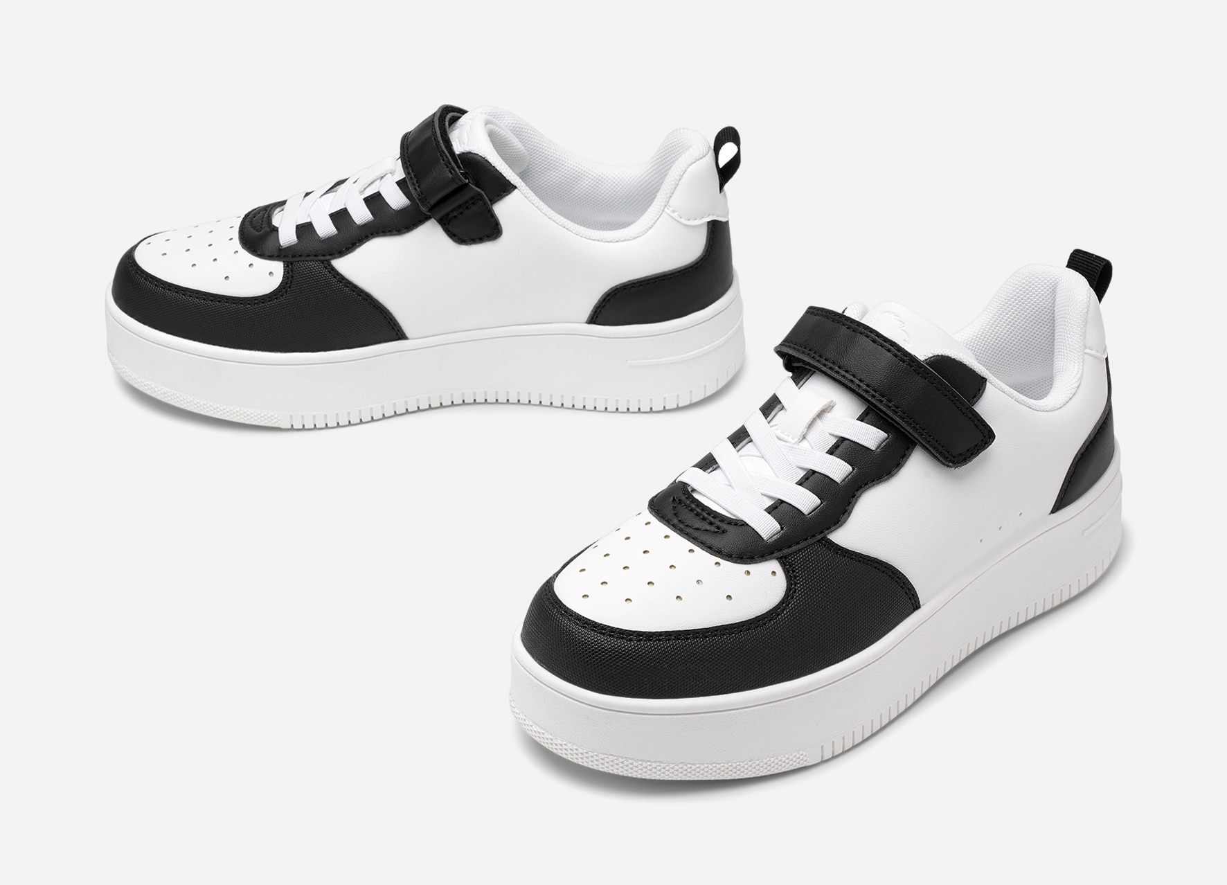 LEJON, Sneakers Sort