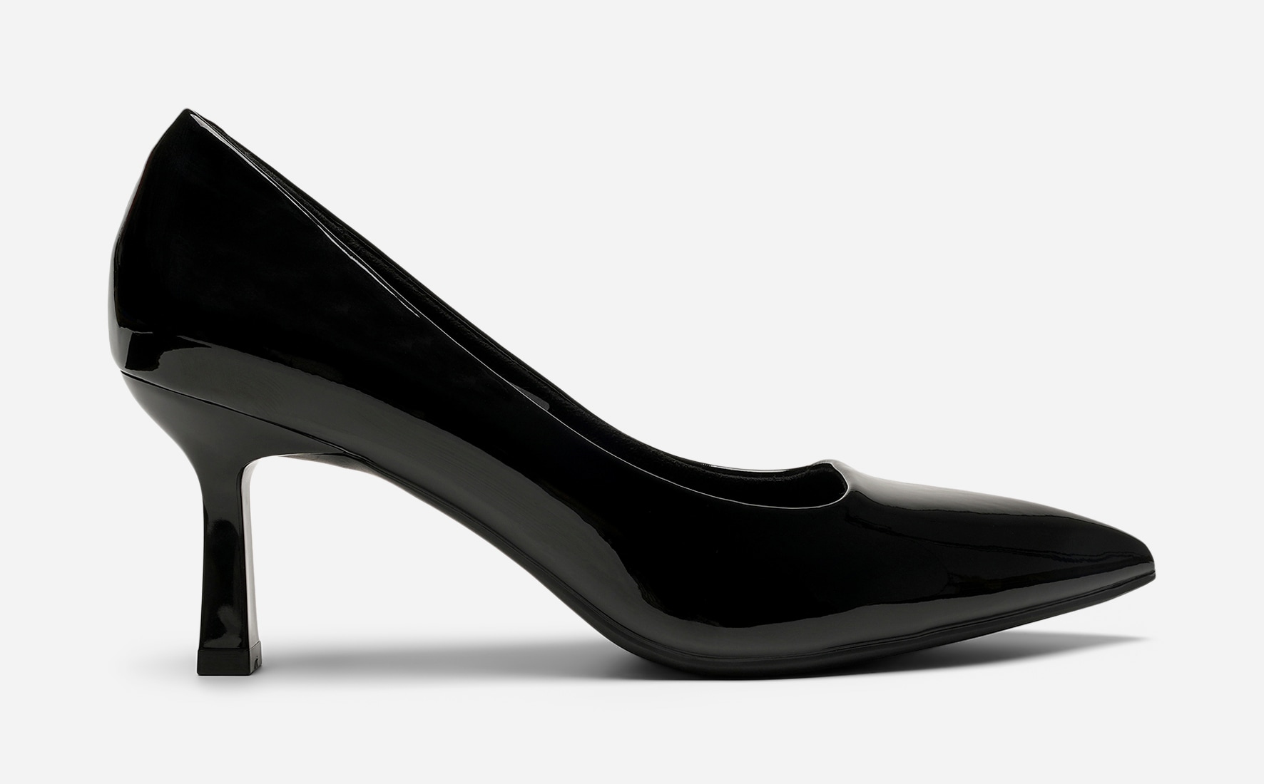 CLOU, Pumps Sort