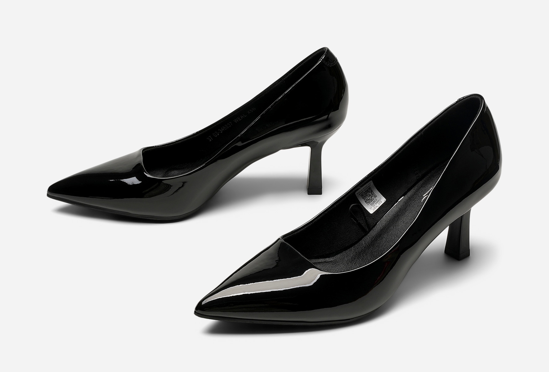 CLOU, Pumps Sort
