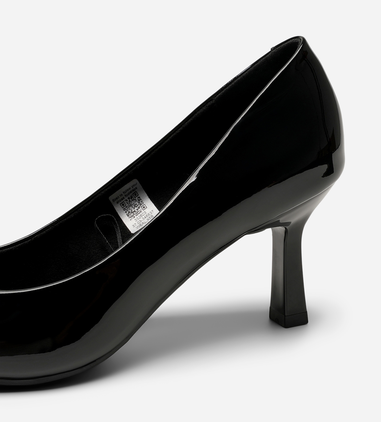 CLOU, Pumps Sort