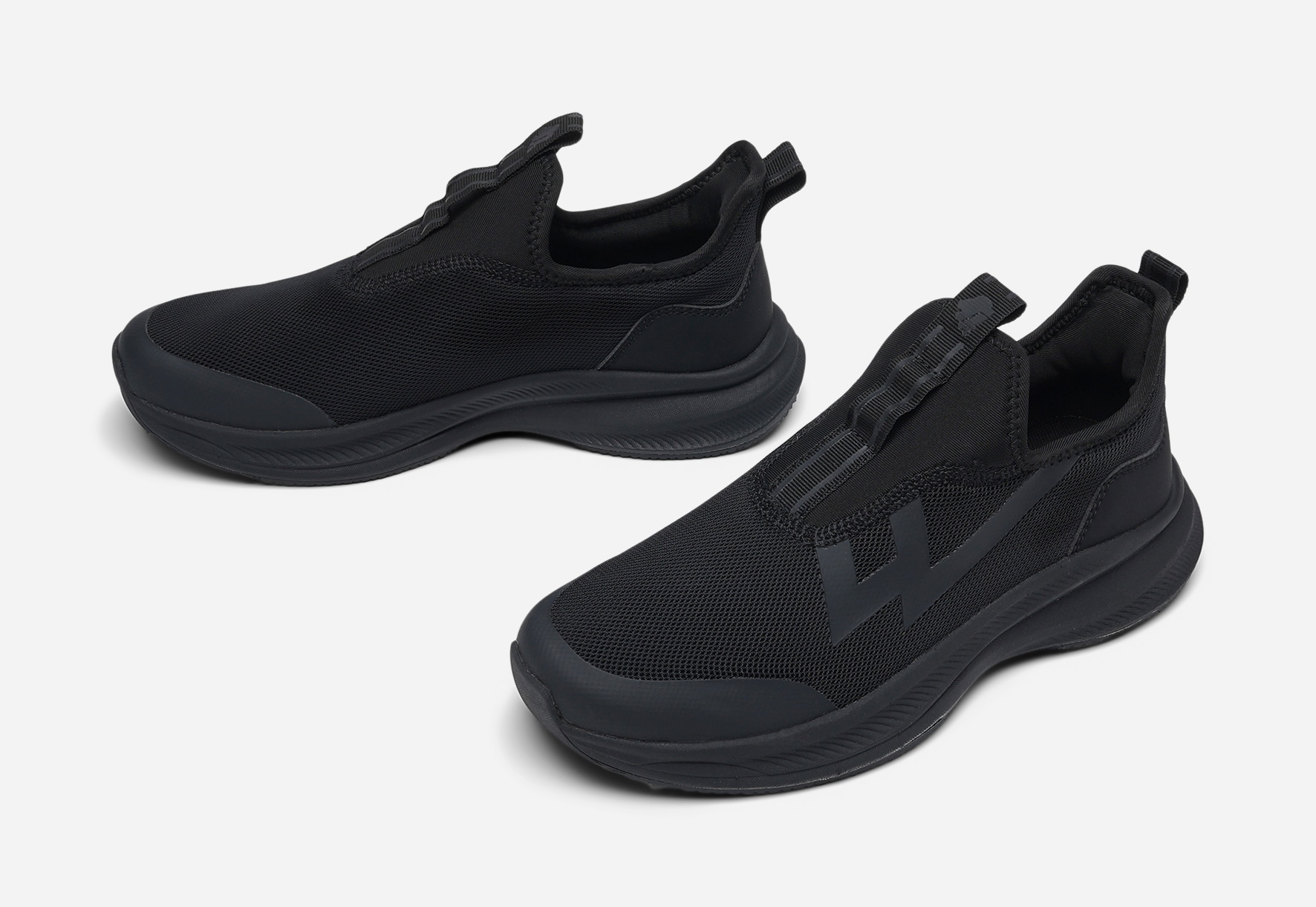 LEJON, Slip-on sneakers Sort